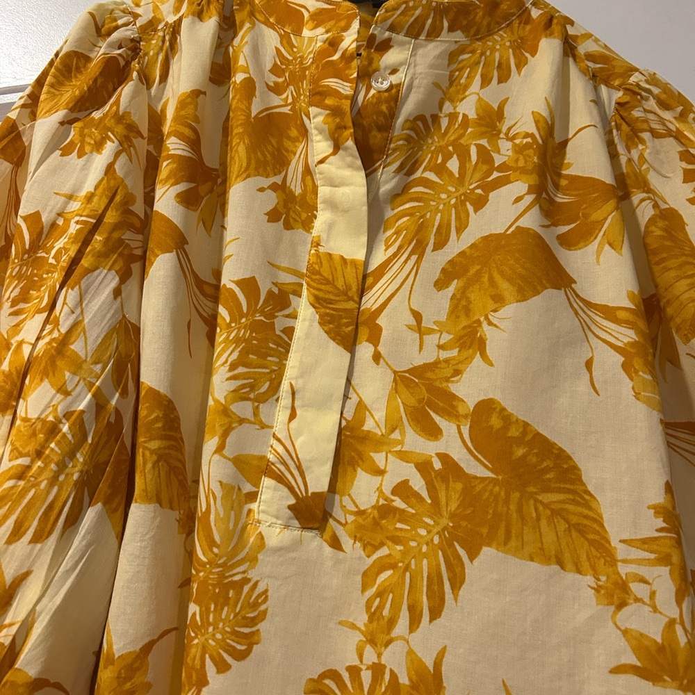Banana Republic Mustard Floral Top - Picture 2 of 4